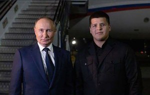 Adam Kadyrov și Vladimir Putin / Foto: Kadyrov / WillWest News / Profimedia