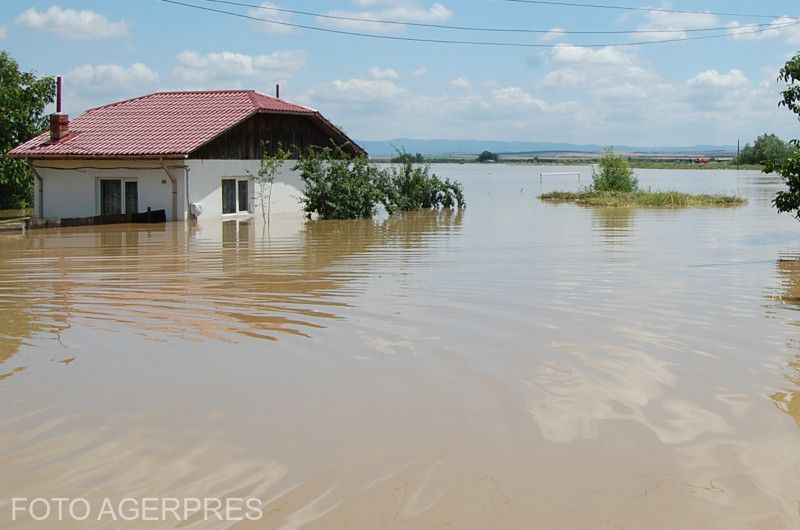 Ciclonul Boris în România: 19 localități din 8 județe afectate de ploile abundente