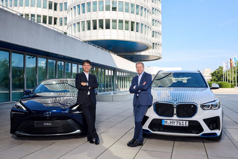 BMW va lansa în 2028 primul său automobil de serie pe hidrogen