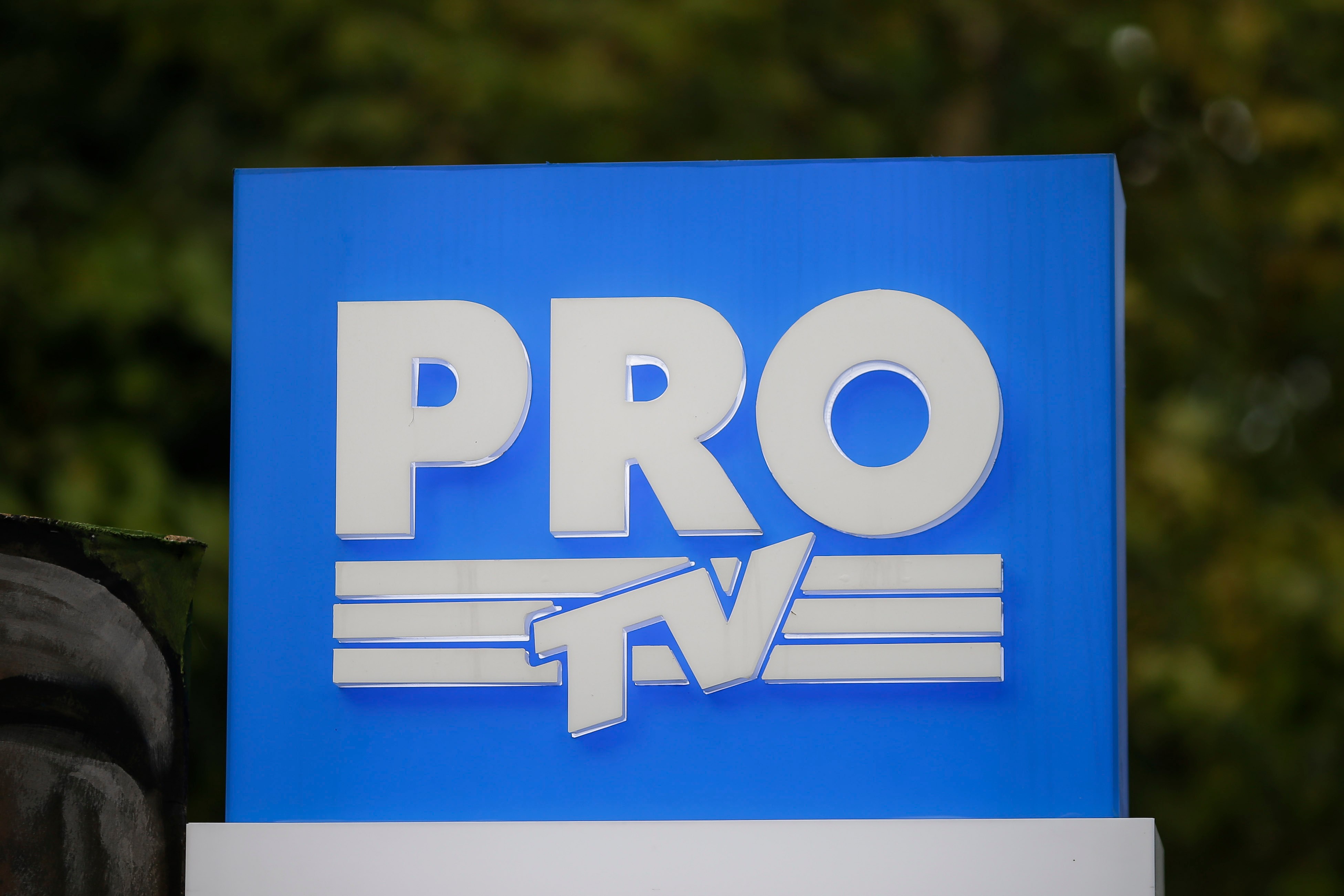 PRO TV lansează un nou jurnal de știri cu doi cunoscuți prezentatori la ...