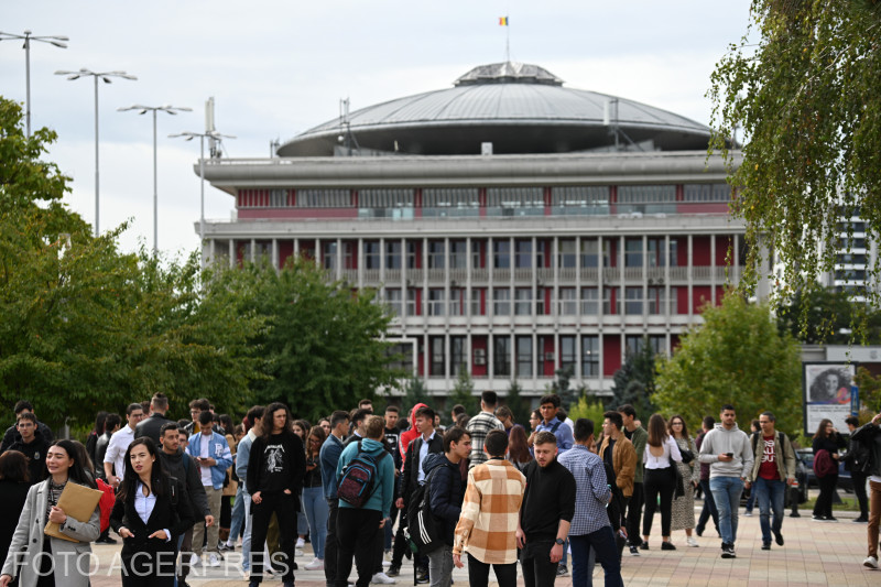 Primul campus de învățământ dual din România se deschide astăzi / Ce sunt campusurile duale și câte vor fi construite în total 