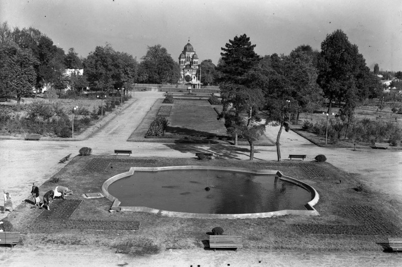 Parcul Bazilescu din Bucurestii Noi în 1955 / FOTO Agerpres