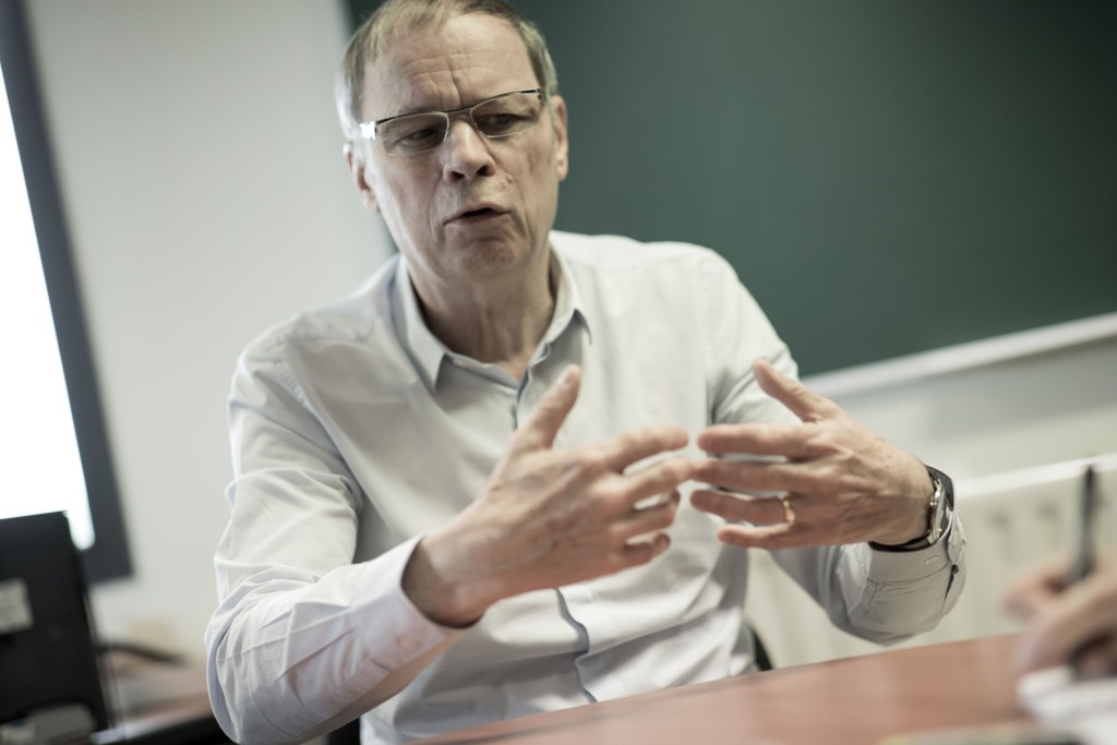 Jean Tirole, la Universitatea din Toulouse. Credit: ERIC DESSONS /JDD / Sipa Press / Profimedia