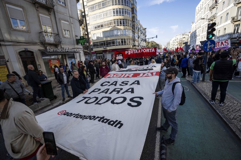 Protest în Portugalia față de prețul chiriilor / FOTO: SOPA Images / Sipa Press / Profimedia