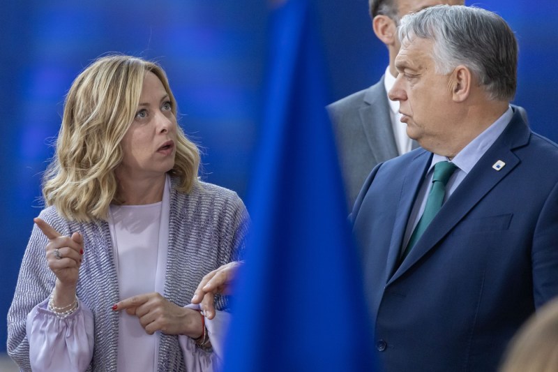 Orban o salută pe Meloni ca „sora creștină”. Relații complicate între premierii Ungariei și Italiei