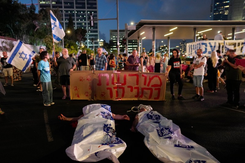 Protest în Tel Aviv față de guvernul lui Benjamin Netanyahu / FOTO: Ohad Zwigenberg / AP / Profimedia