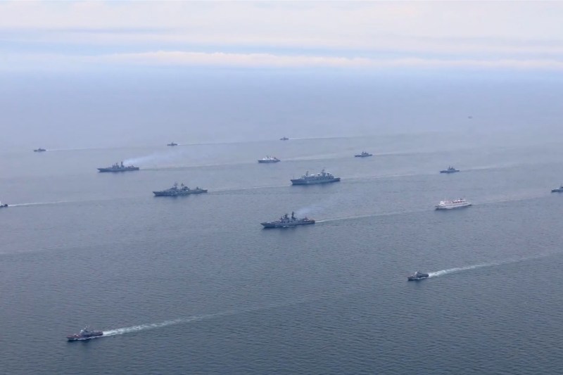 Rusia şi China au început desfășurarea unor exerciţii navale comune în Marea Japoniei