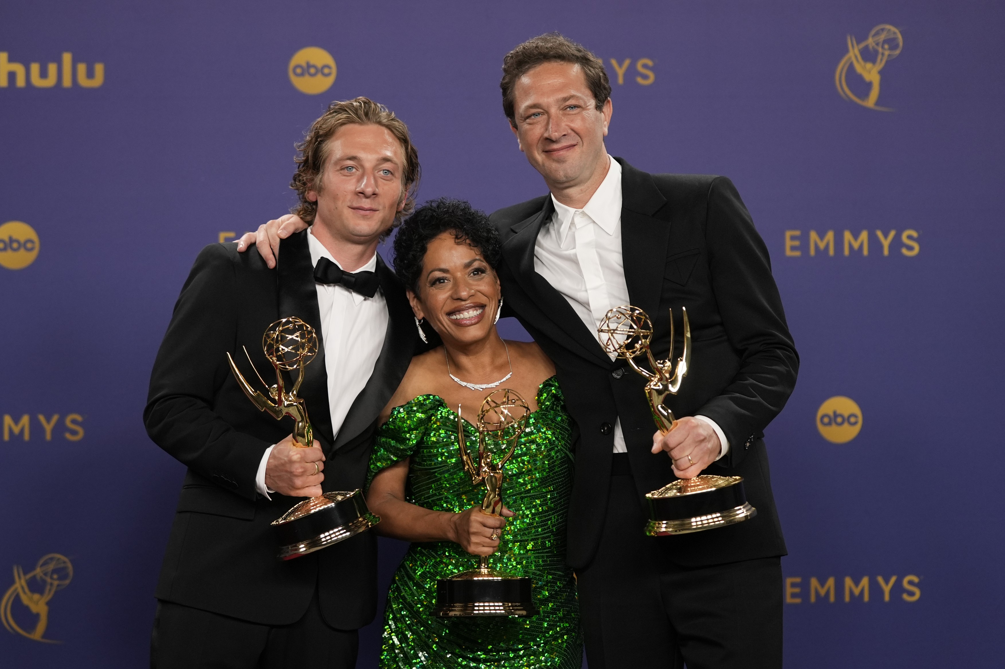 VIDEO Premiile Emmy 2024. The Bear domină la numărul trofeelor obținute pentru roluri de comedie / Jeremy Allen White: Serialul ăsta mi-a schimbat viața / Lista nominalizărilor și câștigătorilor