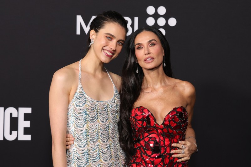 Demi Moore susține în Franța că SUA sunt „construite pe puritani și fanatici religioși”. Filmul pe care l-a prezentat