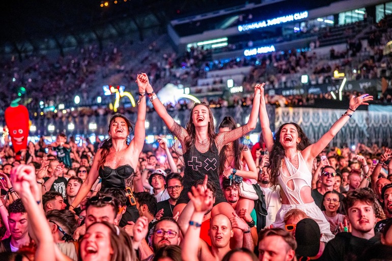 Câți bani intră în marile festivaluri din România. Untold: Suntem al treilea ca mărime din lume. Selly: Beach, please!