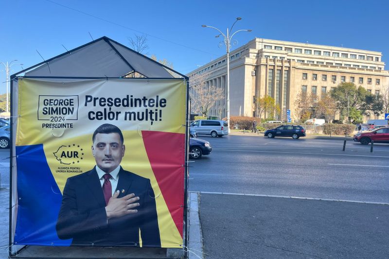 Cort George Simion, în zona Victoriei, București. Foto: David Leonard Bularca / HotNews.ro