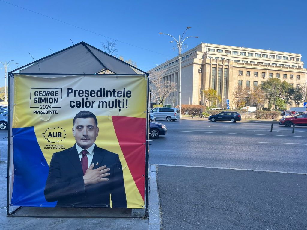 Cort George Simion, în zona Victoriei, București. Foto: David Leonard Bularca / HotNews.ro