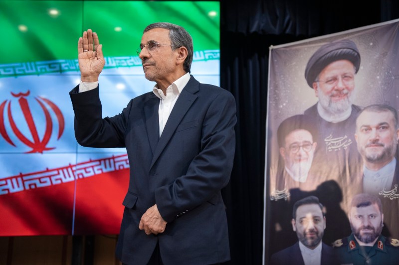 Unitatea specială anti-Mossad a Iranului a fost condusă de un agent al Mossad, afirmă fostul președinte iranian Ahmadinejad