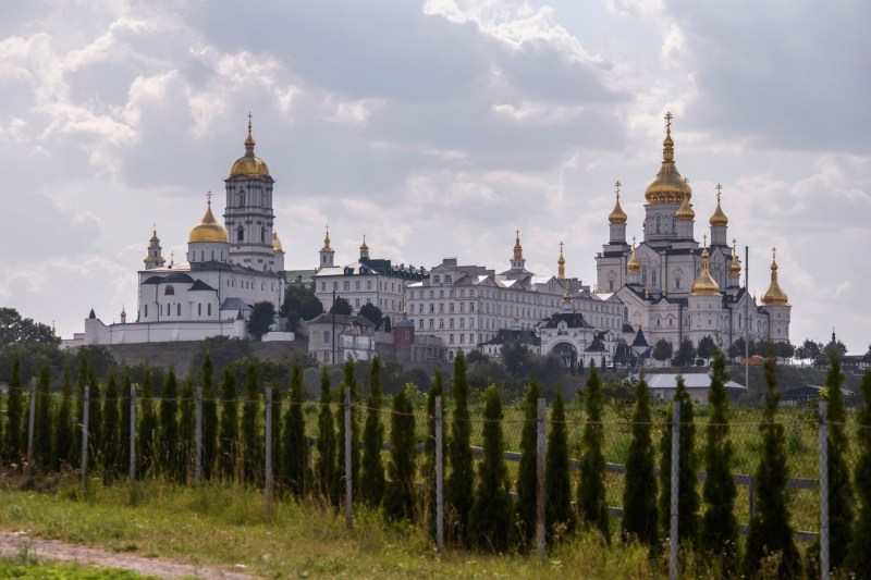 Rusia pierde războiul religios cu Kievul. Sprijin larg pentru interzicerea bisericii ucrainene afiliate patriarhiei Moscovei