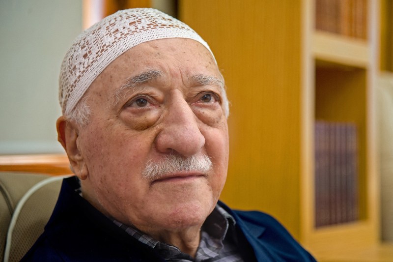 Fethullah Gulen, principalul adversar al lui Erdogan care a fost acuzat de lovitura de stat eșuată din 2016, a murit în SUA