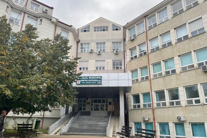 Daune de 400.000 de euro pentru familia unui copil care a murit în spitalul din Huși. Decizia la 12 ani de la tragedie / Procurorii au clasat dosarul penal