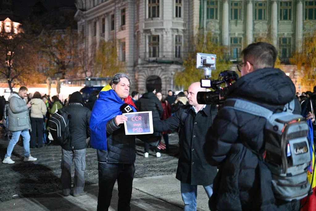 Manifestația anti-Călin Georgescu 28 noiembrie / FOTO: HotNews / Ion Mateș