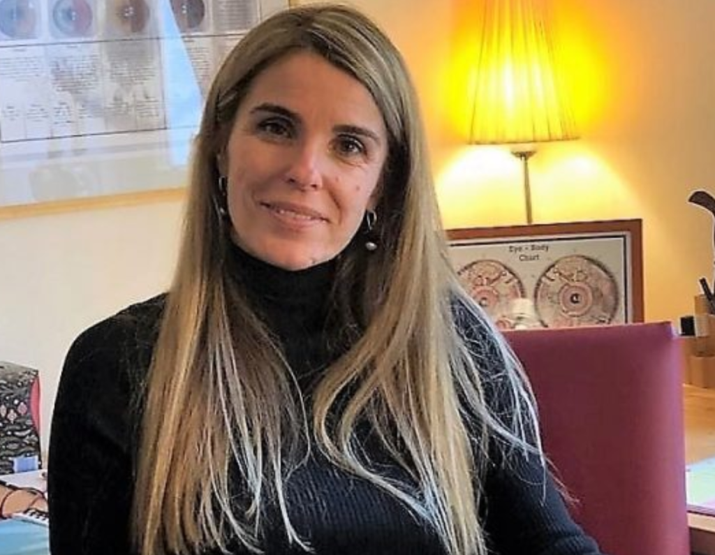 Cristela Georgescu, soția lui Călin Georgescu. Credit foto: https://www.cristelageorgescu.ro/