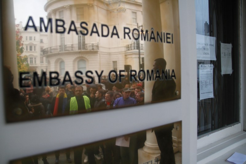 Sectie de votare ambasada Romaniei la Londra 2014 / FOTO: Inquam Photos / Adriana Neagoe