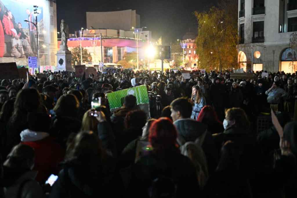 Protest anti-Călin Georgescu la Universitate 28 noiembrie / FOTO: HotNews / Ion Mateș