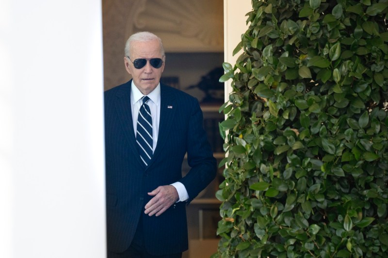 Unul dintre cei mai influenți politicieni de la Washington arată cu degetul spre Biden. „Singurul motiv pentru care Kamala Harris şi democraţii au pierdut”