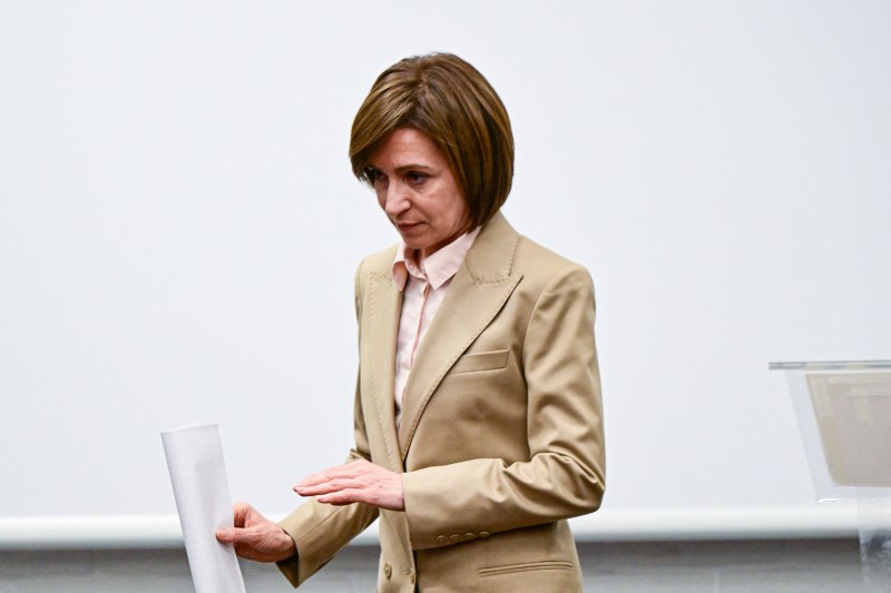 VIDEO Maia Sandu, mesaj cu câteva ore înainte de închiderea urnelor: Moldova e țara noastră, nu a grupării Șor. Haideți să demonstrăm că noi suntem mai puternici decât banii lor murdari 