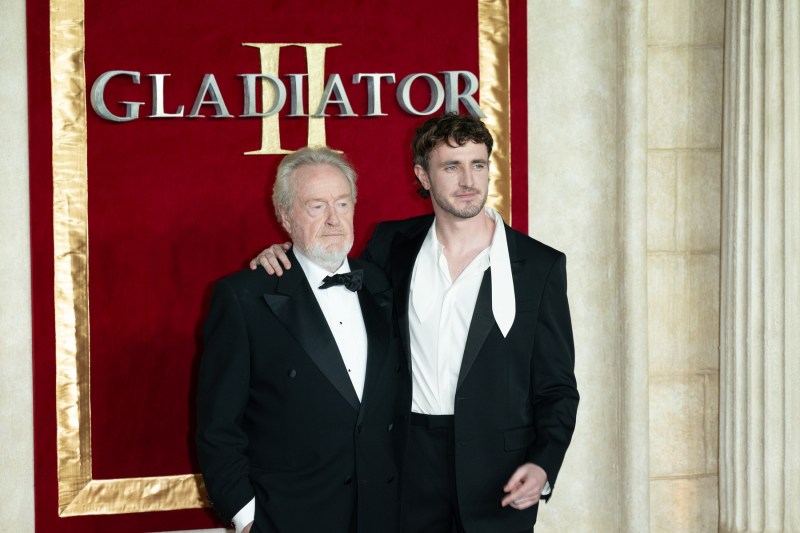 Regizorul Ridley Scott neagă că a șters o scenă controversată din filmul „Gladiatorul II”: „Ei nu au făcut niciodată aia”