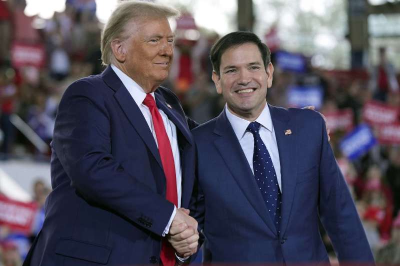 Trump, aproape de a-l numi pe Marco Rubio secretar de stat. Senatorul susține un armistițiu în Ucraina și este adeptul unei politici dure în relația cu China și Iran