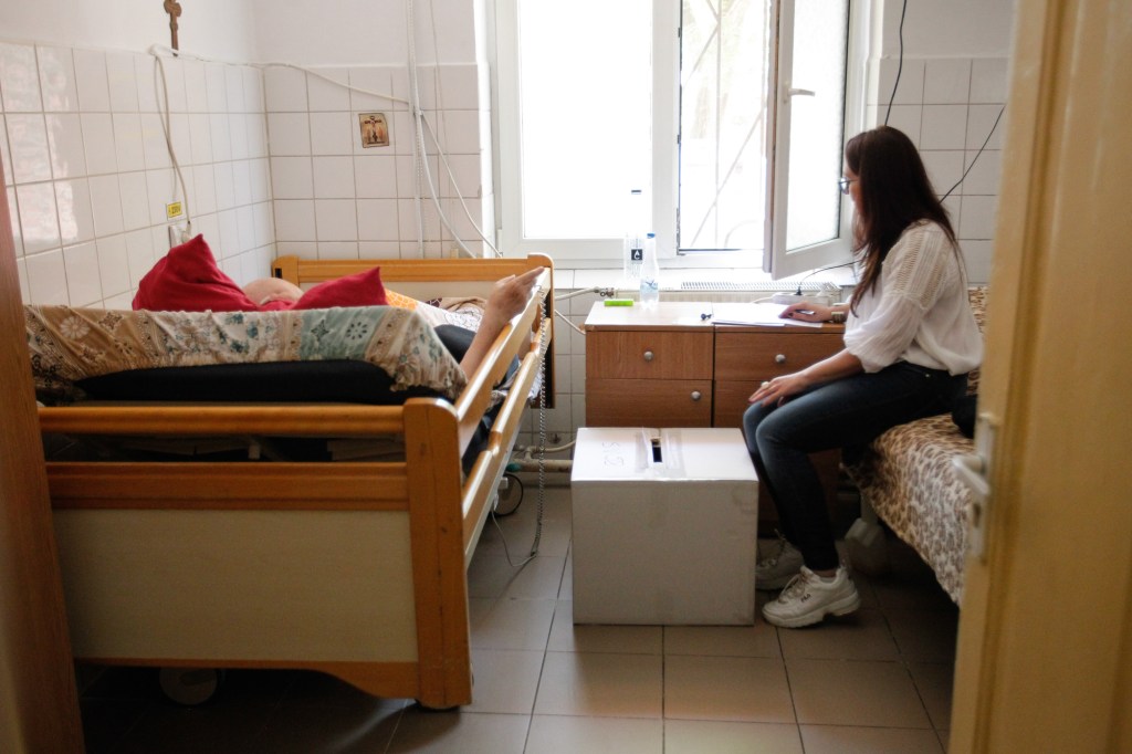 Urnă mobilă. Inquam Photos / Adriana Neagoe