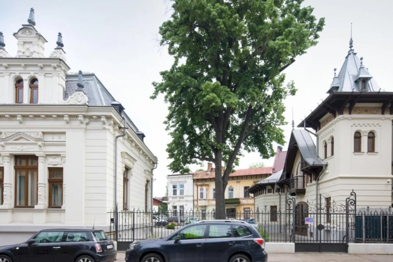 Minuni ascunse sub două straturi de vopsea în casa căpitanului D. Pandele. Monumentul din mahalaua Mântuleasa, restaurat și redat bucureștenilor