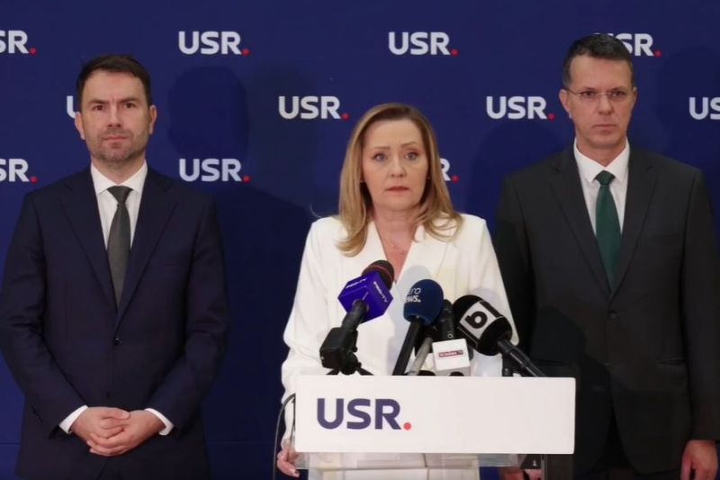 Liderii USR i-au cerut lui Klaus Iohannis să demisioneze din funcția de președinte. Discuția de la Cotroceni a durat  „până în trei minute”