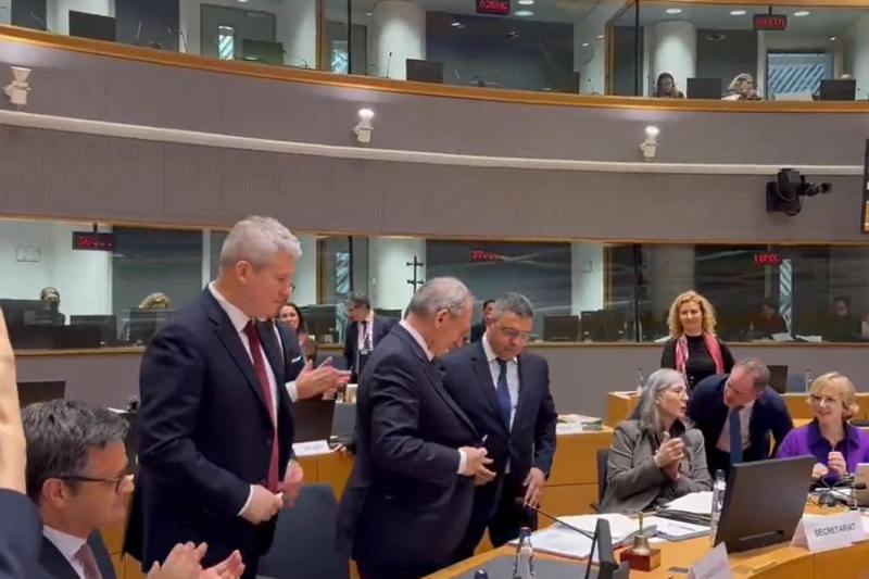 VIDEO Momentul în care decizia aderării României și Bulgariei la Schengen este aplaudată, în timpul reuniunii JAI de la Bruxelles