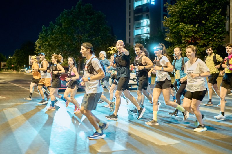 Câți români practică sport și de ce e foarte important iaurtul proteic când faci sport și ai o viață activă