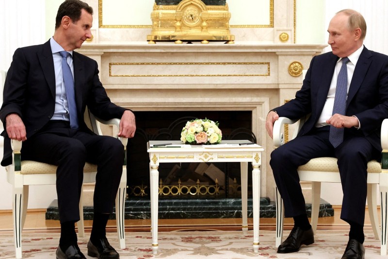 Bashar al-Assad se află în Rusia, a confirmat adjunctul lui Lavrov