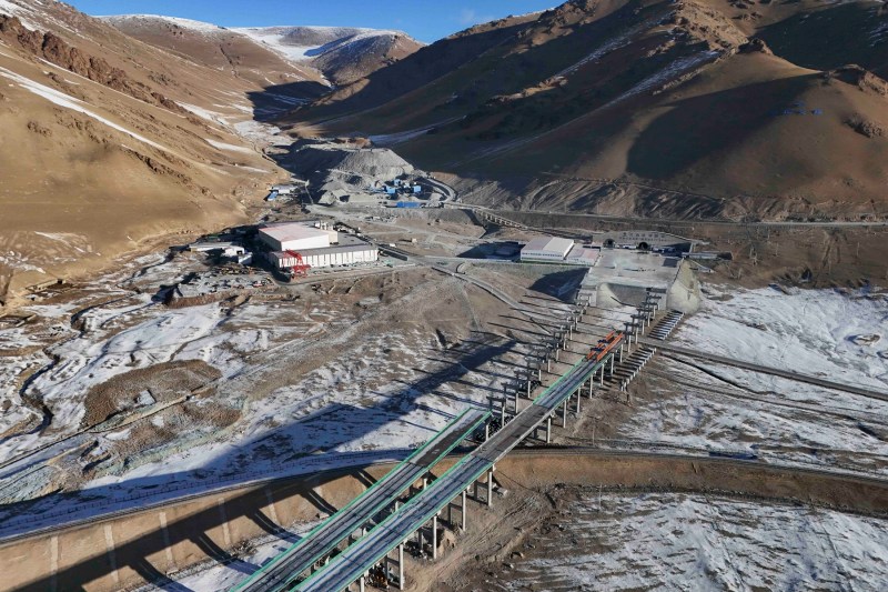 VIDEO China a terminat lucrările la cel mai lung tunel de autostradă din lume