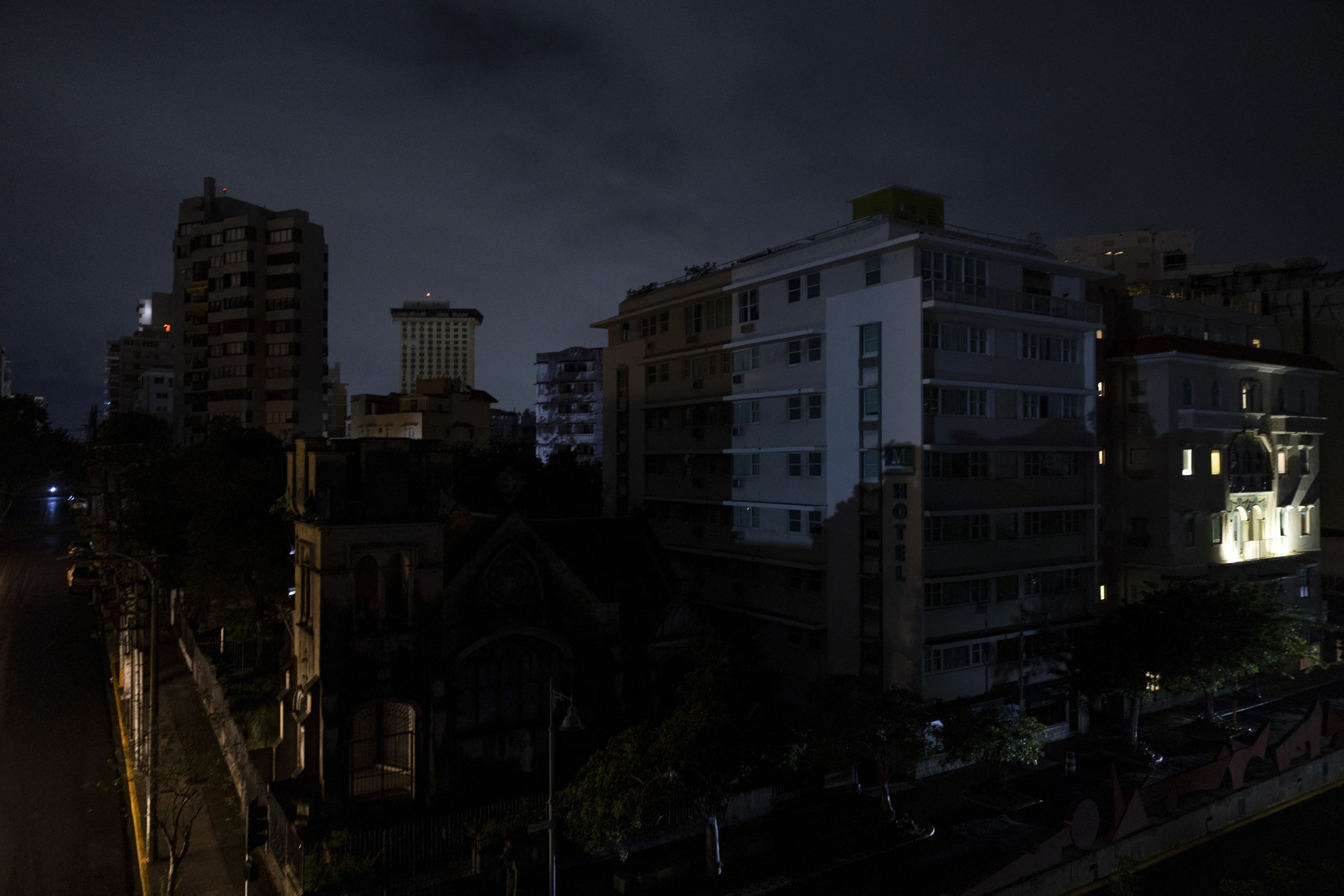 Revelion în întuneric: Puerto Rico fără curent electric