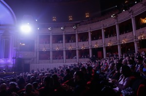 Spectacol la Opera Națională București. Inquam Photos / George Călin