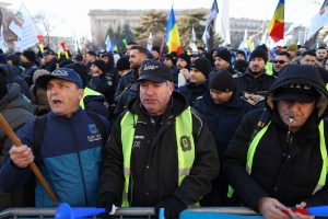 Protest organizat de Sindicatul Naţional al Poliţiştilor şi al Personalului Contractual în Bucuresti, 17 ianuarie 2025. Inquam Photos / George Călin
