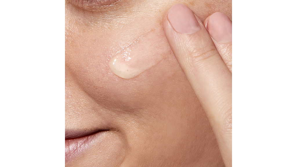 Niacinamida: cum să o integrezi în rutina ta pentru efecte vizibile rapid