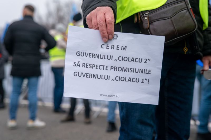 Protest al polițiștilor împotriva ordonanței „trenuleț”: Foto Inquam Photos / Tudor Pană