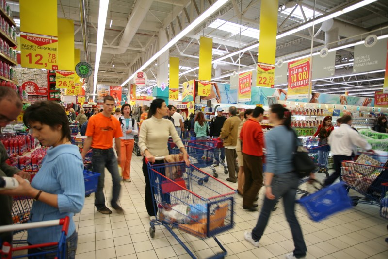 Supermarket din România. Fotografie ilustrativă de Marian Mocanu | Dreamstime.com