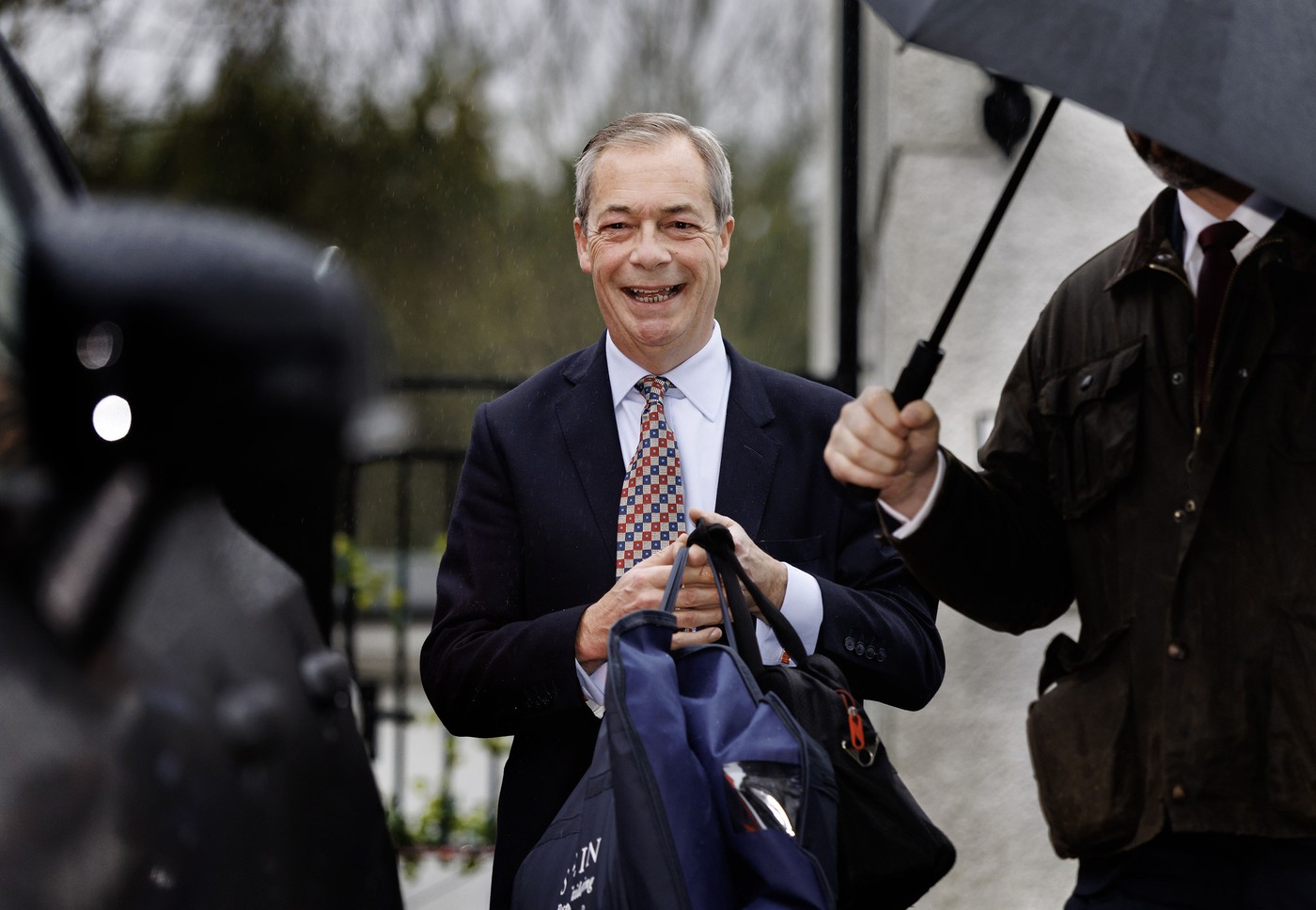 Tensiuni în Reform UK: Farage sub presiune după criticile lui Elon Musk