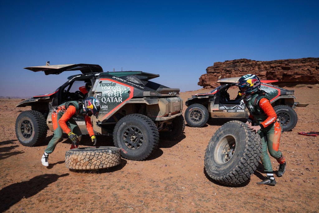 Dacia Sandriders, la Raliul Dakar, 8 ianuarie 2025. Foto: Credit: ANTONIN VINCENT/DPPI / Shutterstock Editorial / Profimedia