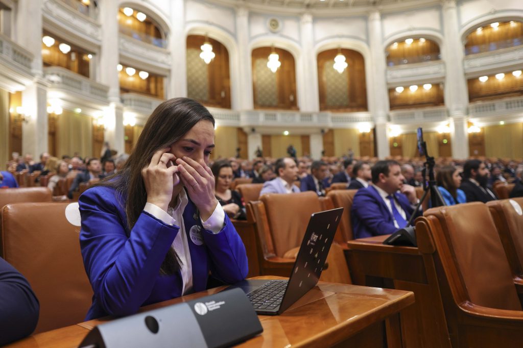 Ședința Camerei Deputaților pentru alegerea președintelui Camerei Deputaților, în Parlament, București, 23 decembrie 2024. FOTO: Inquam Photos / Octav Ganea
