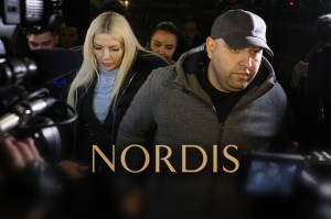 Laura Vicol și Vladimir Ciorbă părăsesc sediul Curții de Apel București, 4 februarie 2025. Colaj Hotnews. Inquam Photos / George Călin