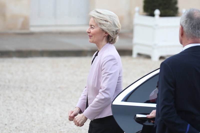 Ursula von der Leyen, atacată pe un subiect neașteptat: comerțul cu sclavi. Un lider din Caraibe solicită compensații financiare