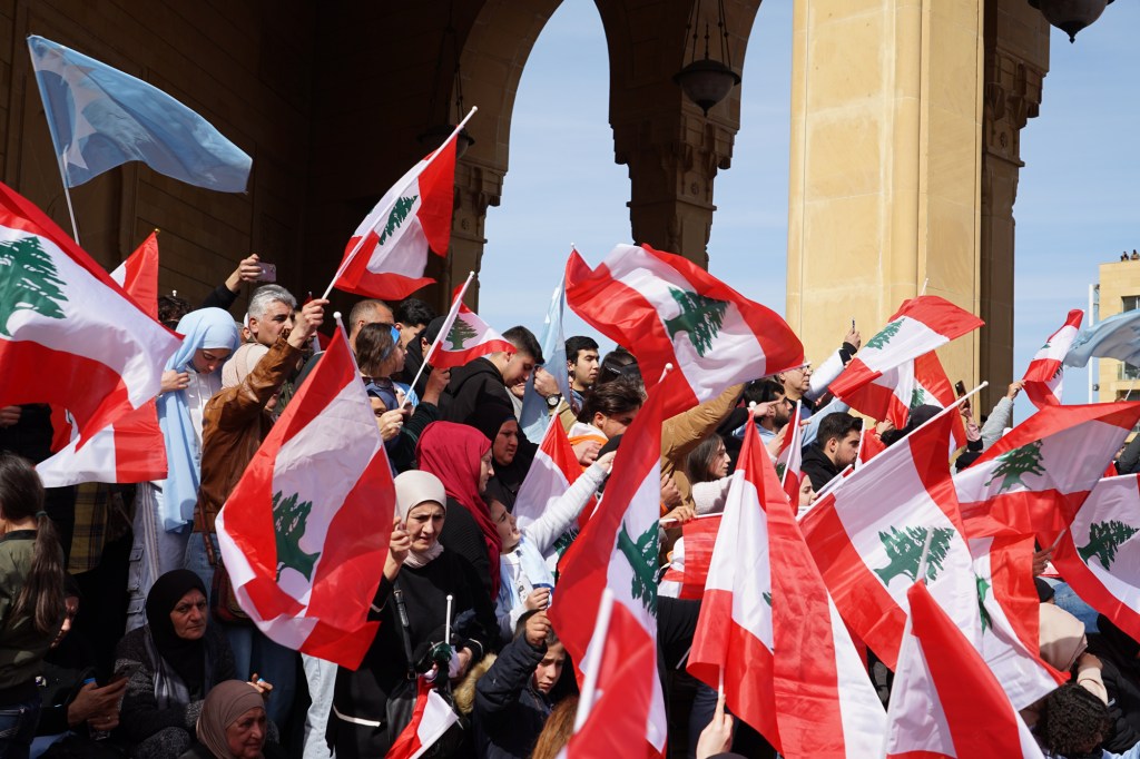 Libanezii marchează aniversarea a 20 de ani de la asasinarea premierului Rafic Hariri.