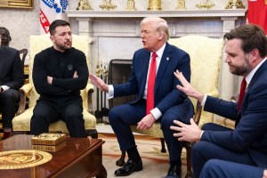 Volodimir Zelenski, față în față cu Donald Trump și JD Vance. Foto: Profimedia
