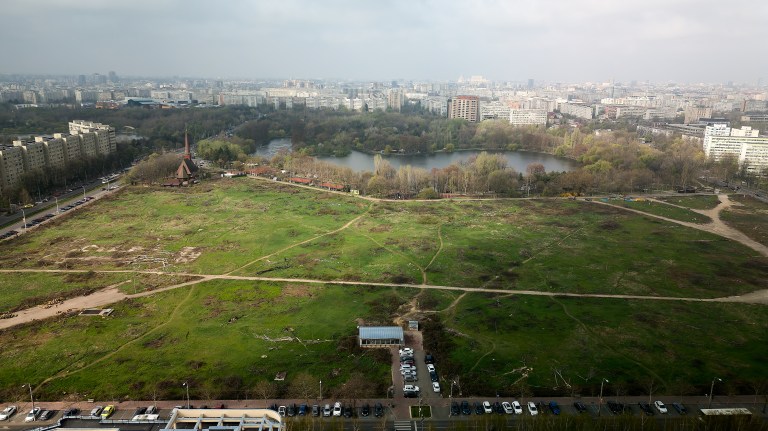 Porțiunea cu cele 12 hectare retrocedate din Parcul IOR. Foto: Snoop.ro