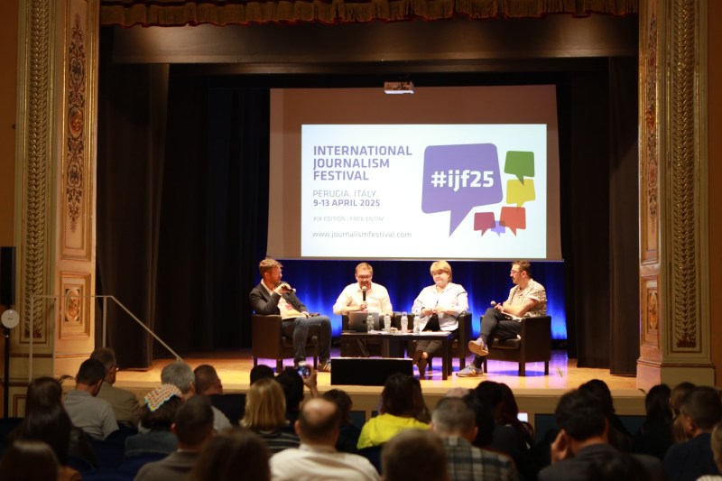 Unul dintre cele mai mari ziare din Austria, despre jurnalismul de investigație din România și Republica Moldova: „L-ați înfuriat pe Putin”